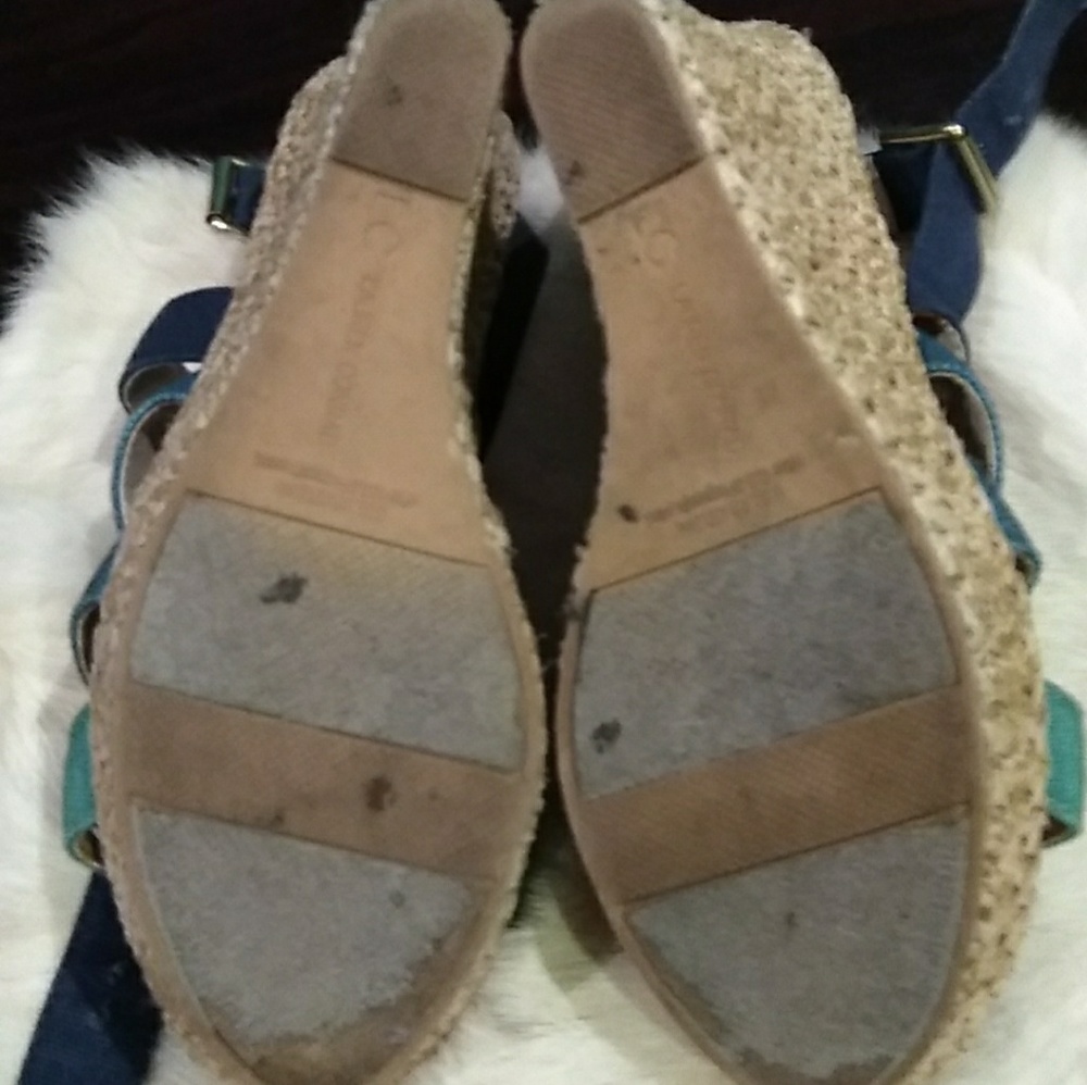 Shoes - Picture 2 of 2